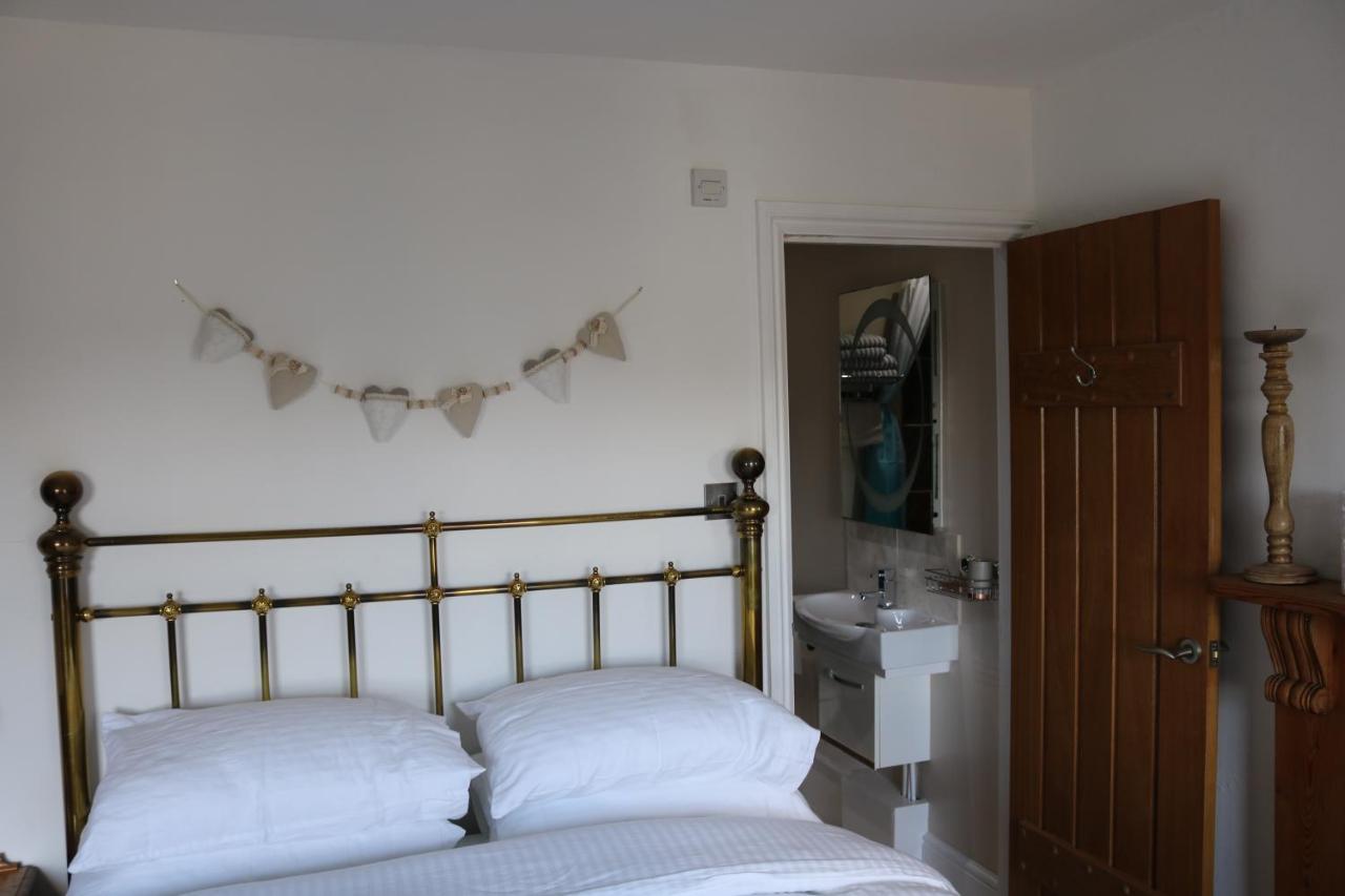 Large Cottage, 3 Beds All En-Suite, Small Village Location Overlooking Mousehole Penzance Buitenkant foto